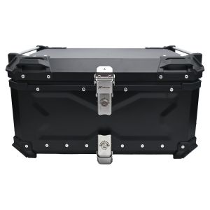 CAJA PORTA EQUIPAJE MOTONETAS  Y MOTOS DE TRABAJO  ANCHO:54 CM / LARGO: 37 CM / ALTO:30.5 CM CAPACIDAD:61L CARGA :6.5 KG / CJA-040