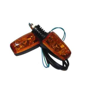 DIRECCIONALES TRASERO MICA AMARILLA 12 Vcc / DIR-101