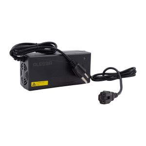 CARGADOR DE BATERIA PARA VELOCIPEDO ELECTRICO 48V 20A / ECGR-008