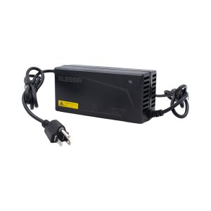 CARGADOR DE BATERIA PARA VELOCIPEDO ELECTRICO 48V 12A / ECGR-011