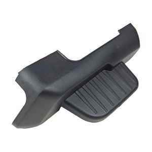 TAPA DE POSAPIE IZQUIERDA / ETAP-i056