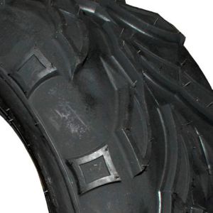 LLANTA 20-10-10 TRASERA PARA CUATRIMOTO 4PR P133A SIN CAMARA / LLA-052