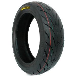 LLANTA 120/70-12 DELANTERA PREMIUM 6 CAPAS P810 SCOTTER SIN CAMARA (TL) / LLA-2048