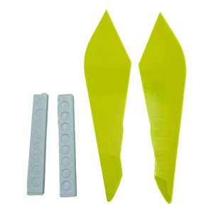 PROTECTOR DE FARO VERDE MATERIAL ACRILICO CON CINTA ADHESIVA / PTF-X008